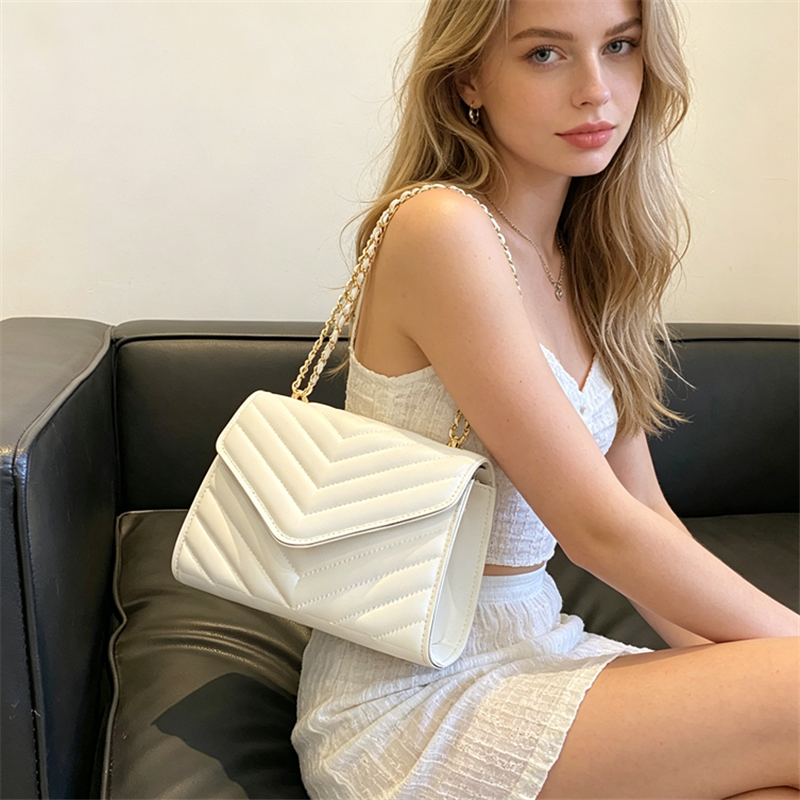 Women's White Black Quilted Ch – обзор и цена Chain Crossbody Quilted